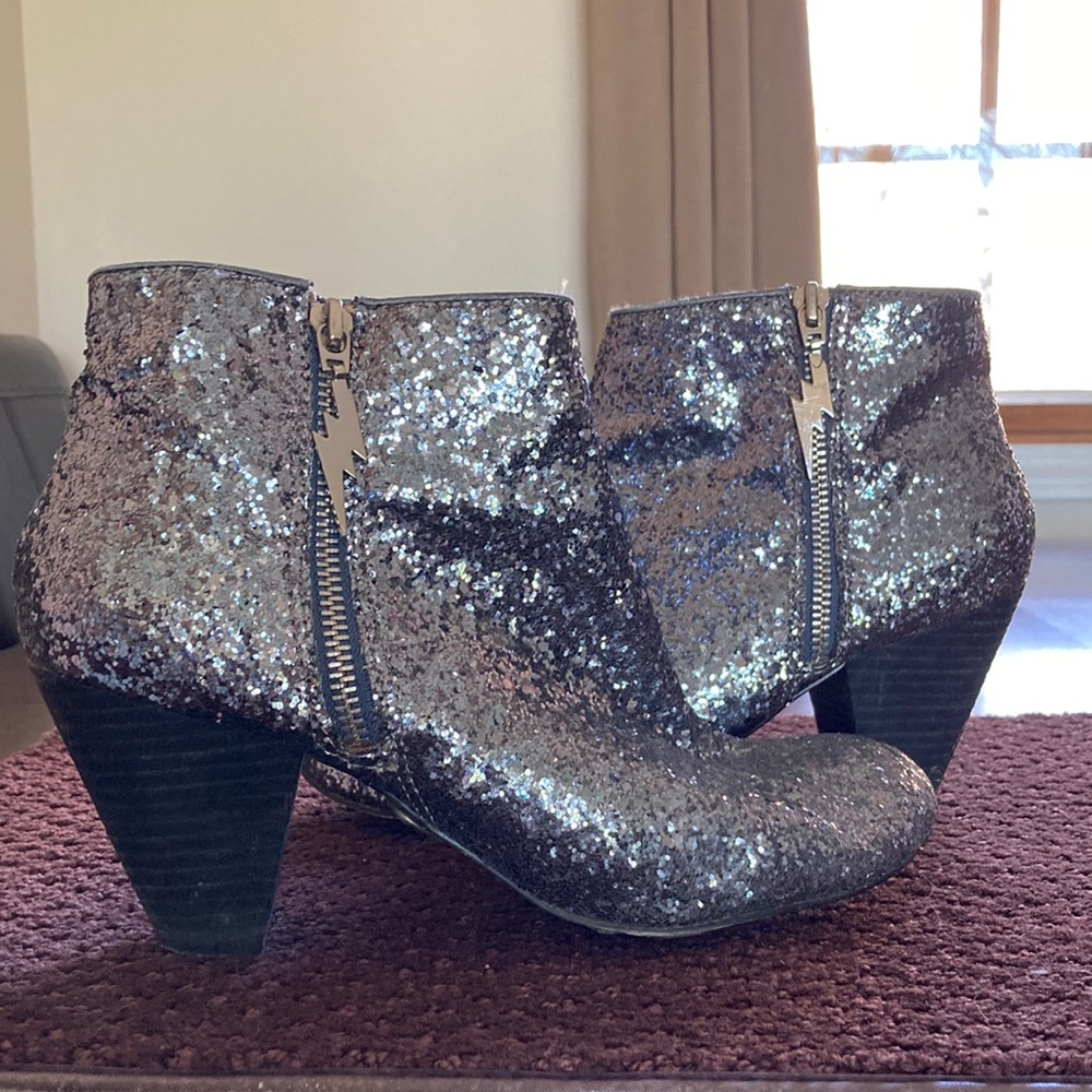 Betsey Johnson Sequin Booties Sz 7